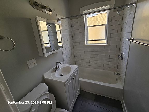 5th image of 4747 N Monticello Ave APT 3B