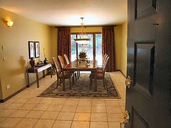 4th image of 108 Garden Hill Dr