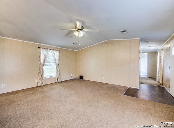 4th image of 268 Wildflower Ln