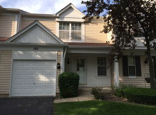 192 Park Ridge Ln, Aurora, IL 60504