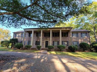 8934 Jefferson St #B, Commerce, GA 30529