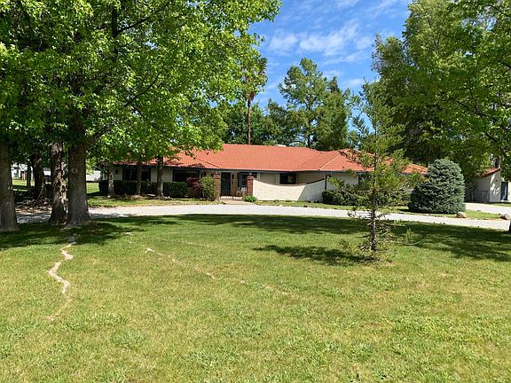 2nd image of 22174 Lancelot Ln