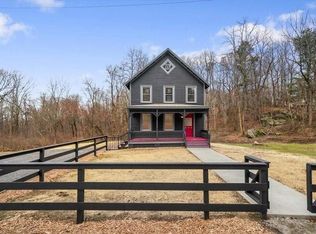 115 Gardnertown Rd, Newburgh, NY 12550