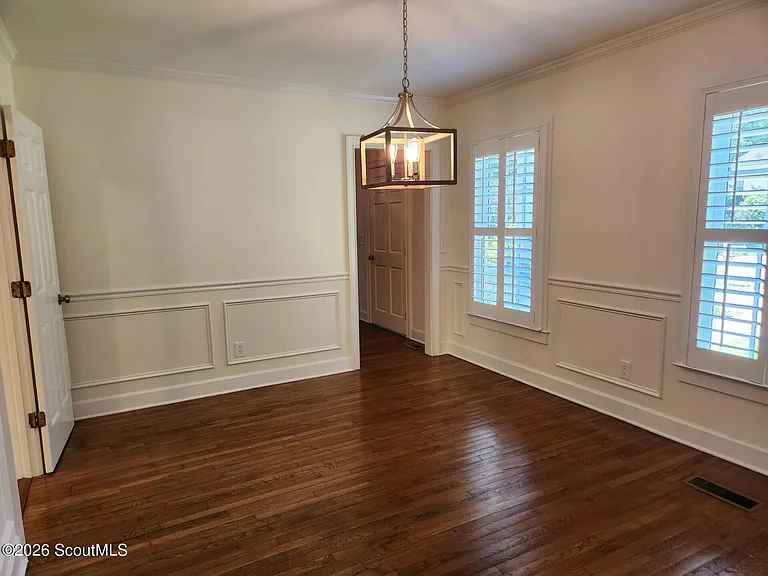 110 Jacobs Rd — Photo 8