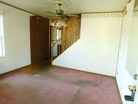 2nd image of 1311 Lacey Ave