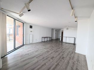 1638 Harmon Cove Tower #1638, Secaucus, NJ 07094