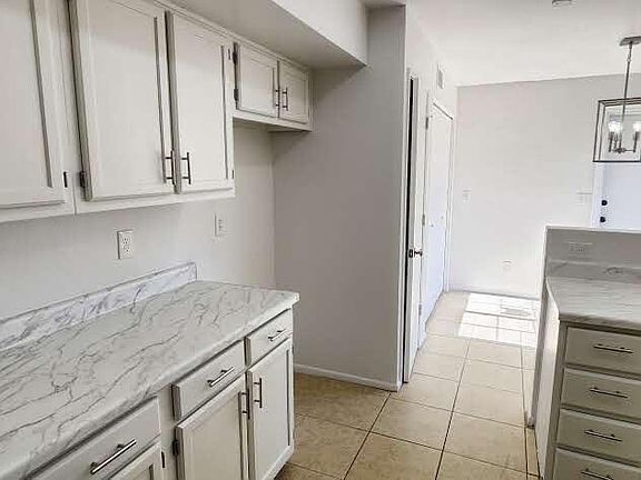 3rd image of 8471 E Tiffany Dr