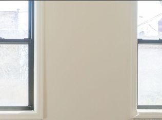 285 Albany Ave APT 1E, Brooklyn, NY 11213