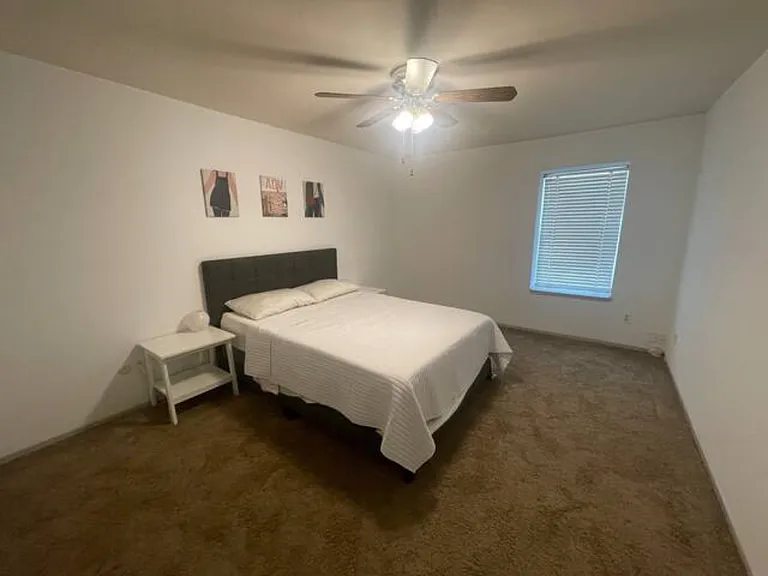 361 N Post Oak Ln #341 — Photo 1