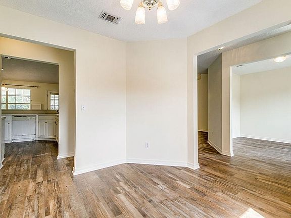 2nd image of 6578 Eagle Crest Dr