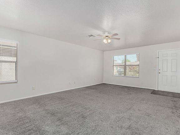 4th image of 11606 W Columbine Dr