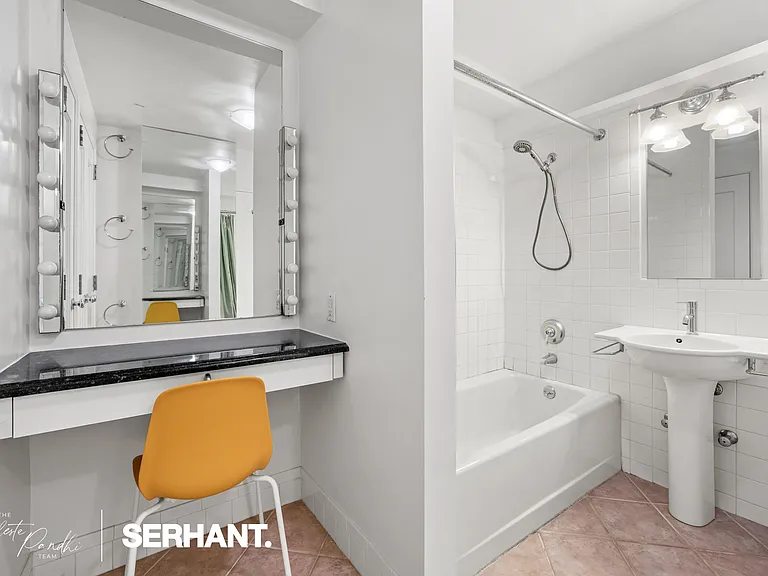 399 E 72nd St #12K — Photo 9