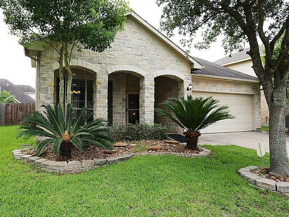 1st image of 1903 Salt Valley Dr