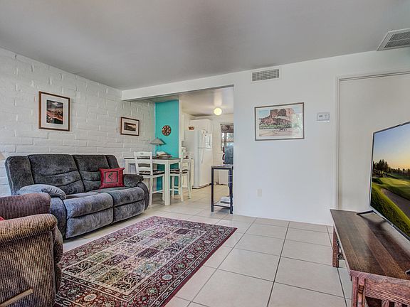 3rd image of 135 S Paseo Tierra APT A