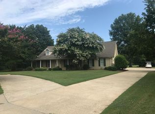 60010 Brookside Dr, Amory, MS 38821