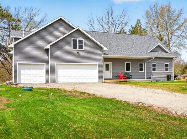 N1252 Morning Star Rd, Keshena, WI 54135