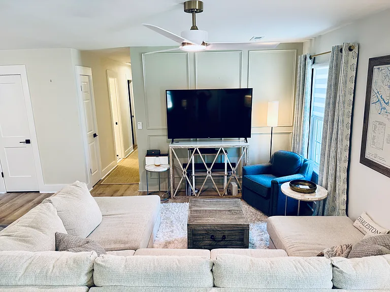 814 Armsway St — Photo 19