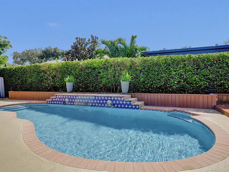 4142 NW 58th Dr — Photo 61