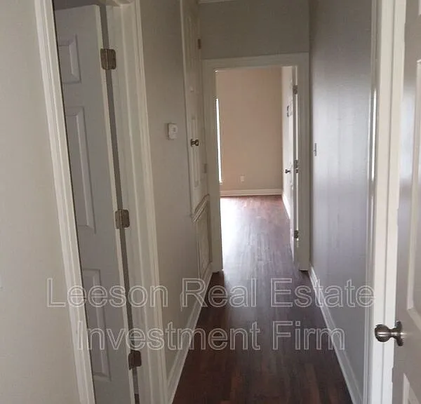5721 S Lakeshore Dr — Photo 16