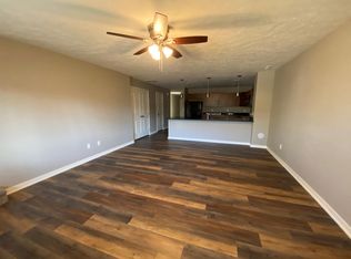 2950 Apple St #1, Lincoln, NE 68503