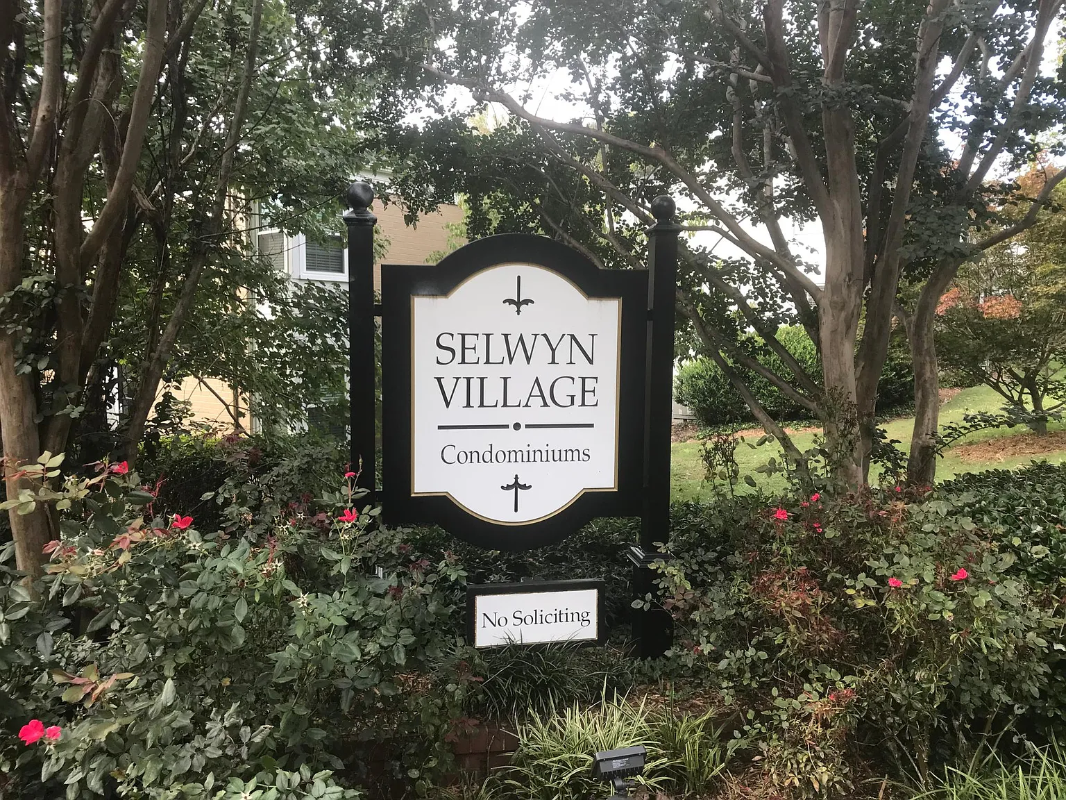 2 bed, 750 sqft, $1,575 — Photo 1