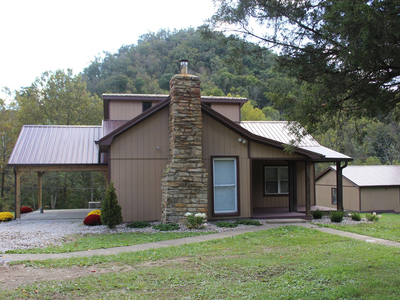 2204 Hammonds Fork Rd, Mount Vernon, KY 40456 Zillow