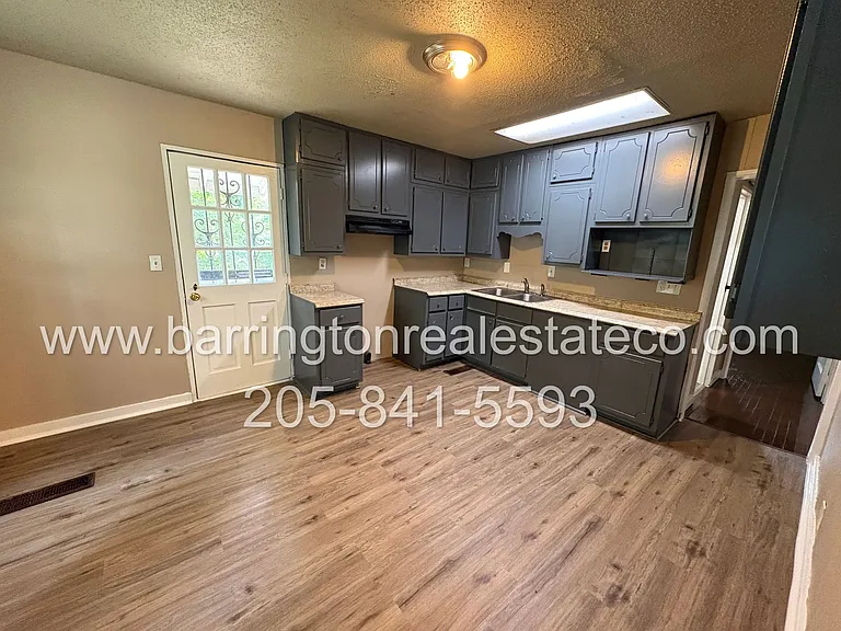 544 Osceola Cir — Photo 4
