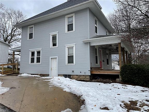 4th image of 416 N Wood St