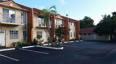 2nd image of 2050 NE 140th St #14716929