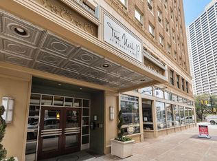 411 W 7th St APT 401, Fort Worth, TX 76102