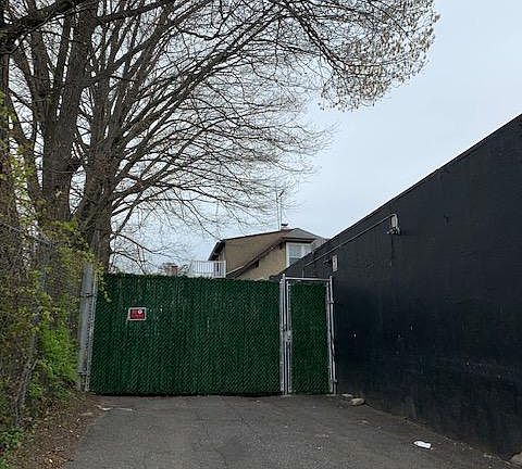 3rd image of 790 McLean Ave #1