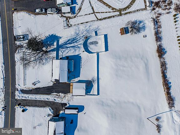 5th image of 3370 Grandview Dr