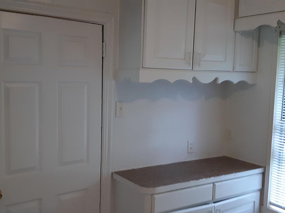 2nd image of 4241 Wilson Ln