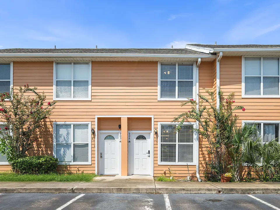 3970 SW 20th Ave #904