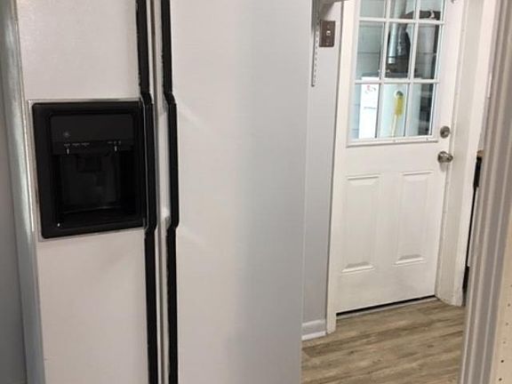 4th image of 2839 NE 11th Dr