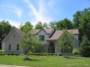 95 Cressingham Ln, Powell, OH