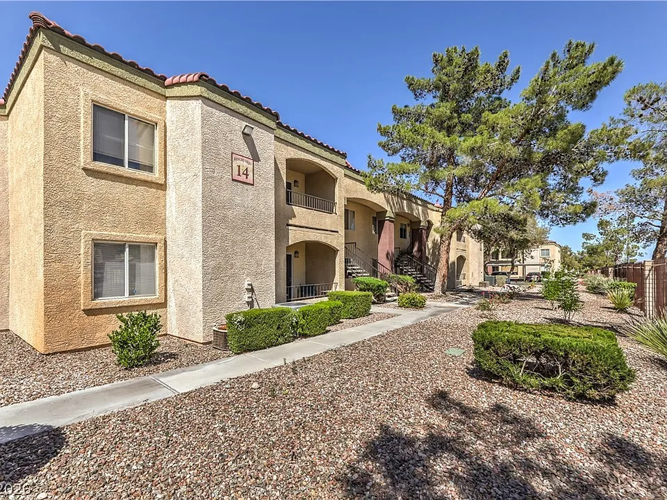 7885 W Flamingo Rd #2088
