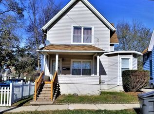 60 Summit St, Elgin, IL 60120