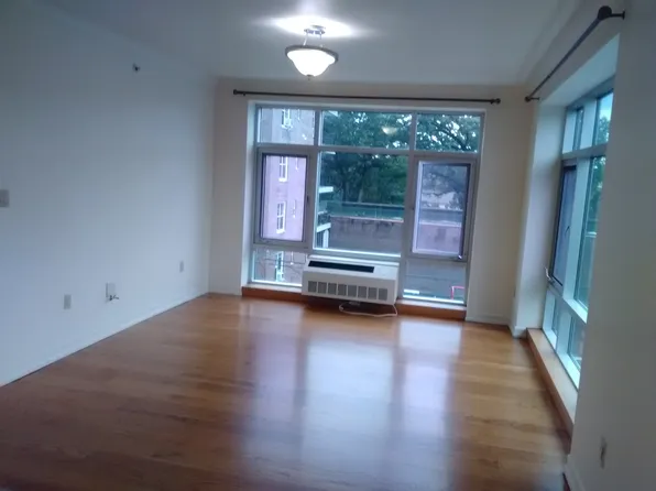 531 West 235th Street image 2 of 9