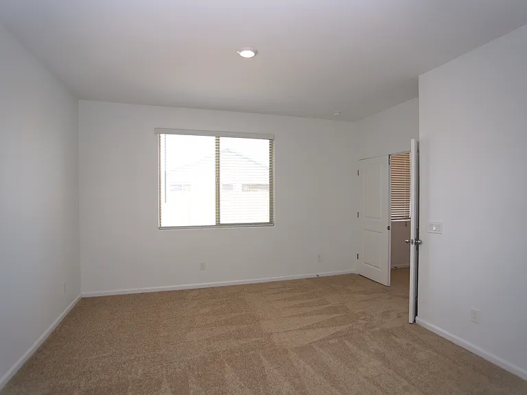 9210 W Willow Bend Ln — Photo 25