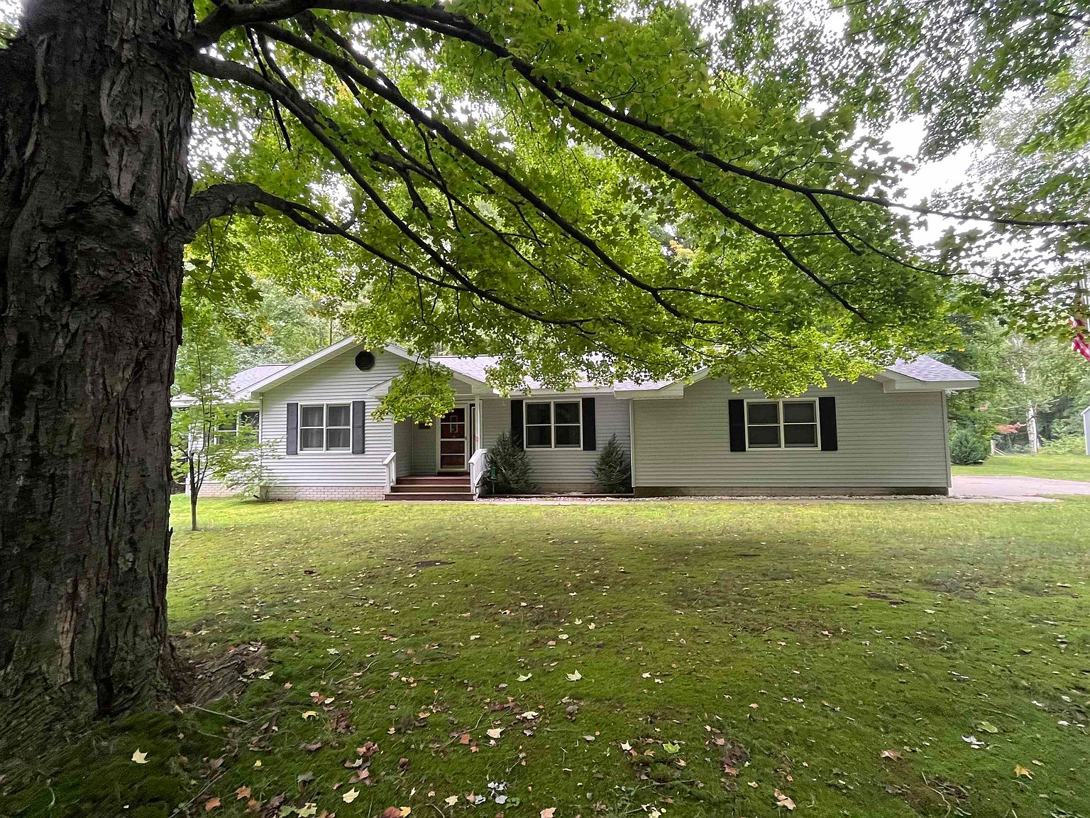 2057 W Arnold Lake Rd, Harrison, MI 48625 MLS 50099605 Zillow