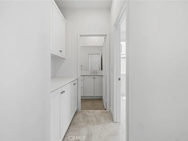 208 Yerba — Photo 26