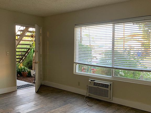 4th image of 5331 Cahuenga Blvd