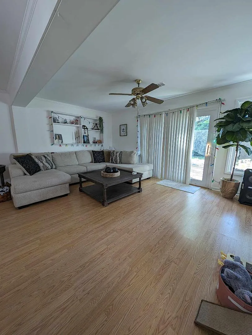 721 Windsor Rd — Photo 3