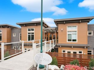 71 Pine St APT 302, Edmonds, WA 98026