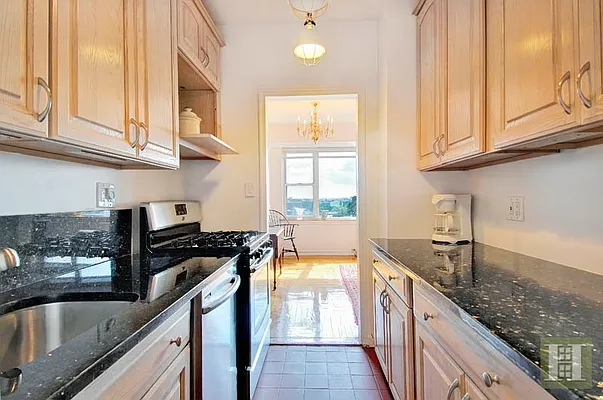 Sold by Halstead Real Estate | media 10