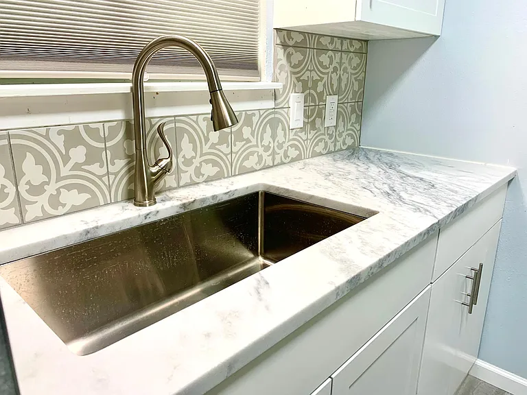 500 E Riverside Dr #122 — Photo 13