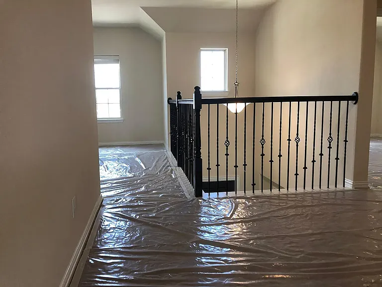 2436 Valley Ln — Photo 14