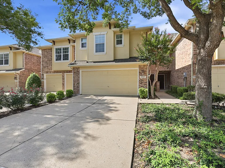 10067 Wake Bridge Dr — Photo 2