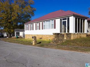 216 Alvin St, Talladega, AL 35160